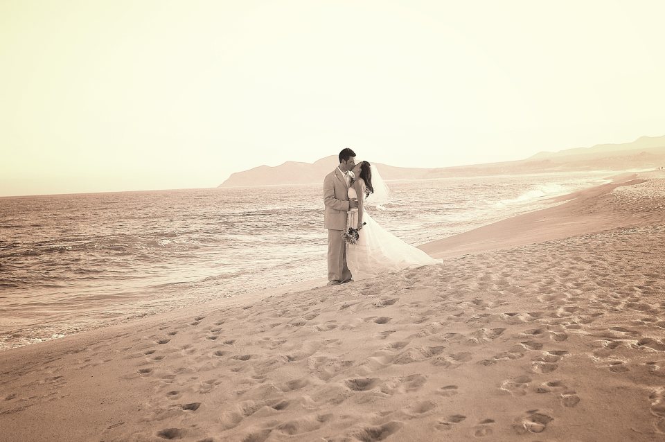 Tammy Wright and her husband on the beach at Dreams Los Cabos, May 27, 2006.